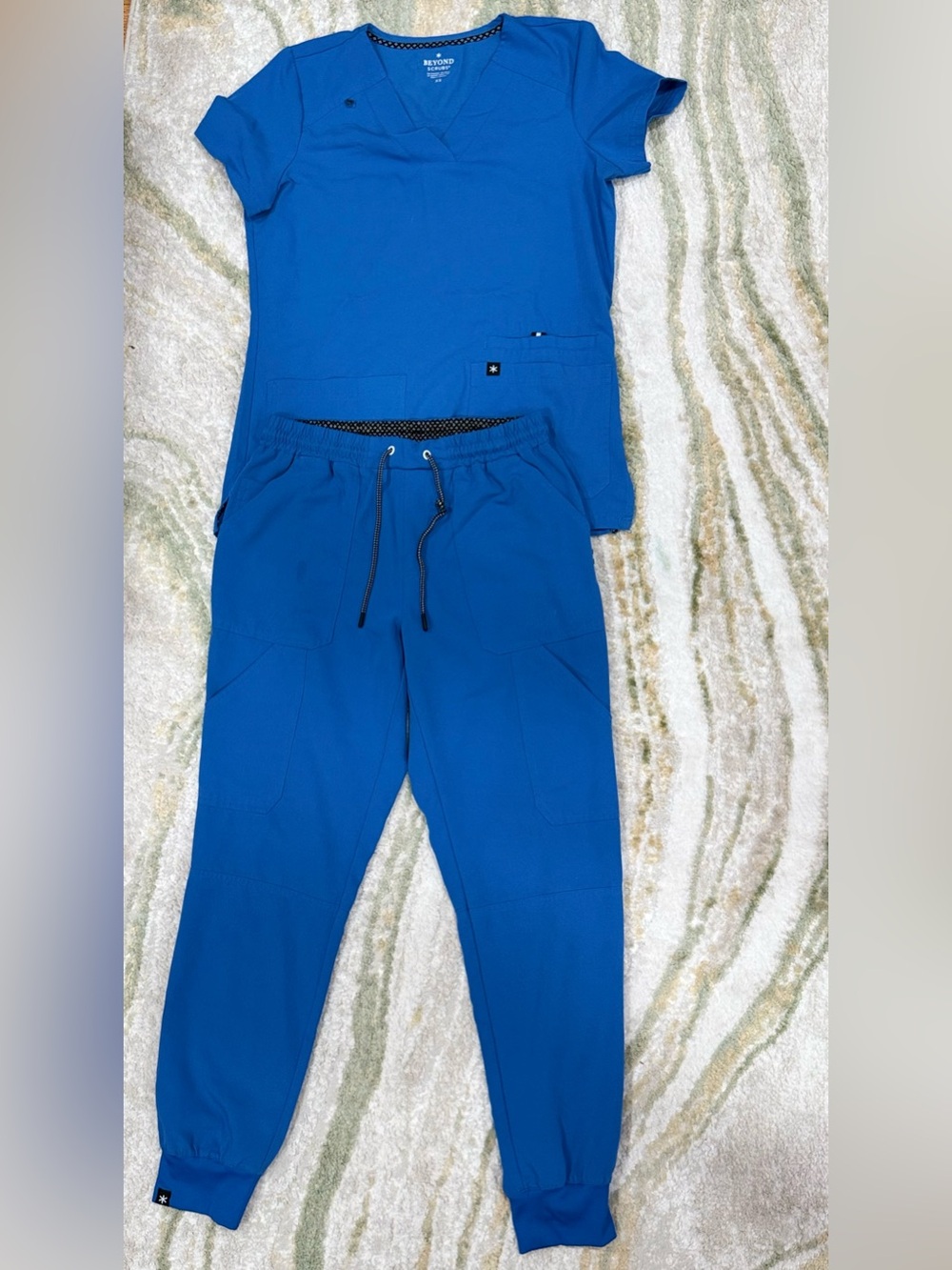 Women’s Set Drawstring Jogger Pants And ScrubTop Royal Blue XS both